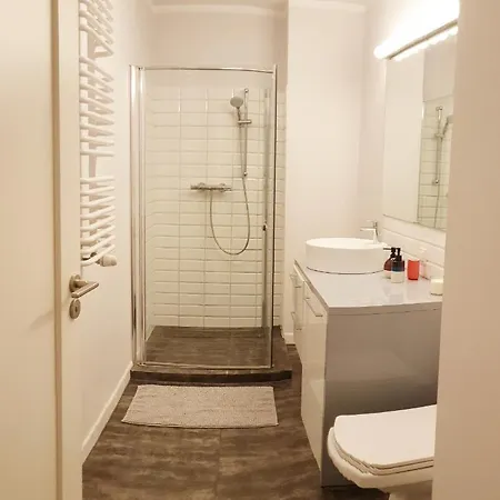 Klimatyczny Z Balkonem W Samym Centrum Wroclawia - W6 Apartment *